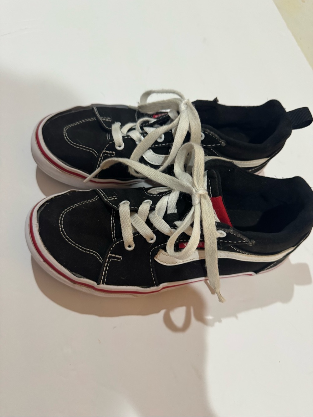 Vans Kids Black and Red Low-Top Skate Sneakers